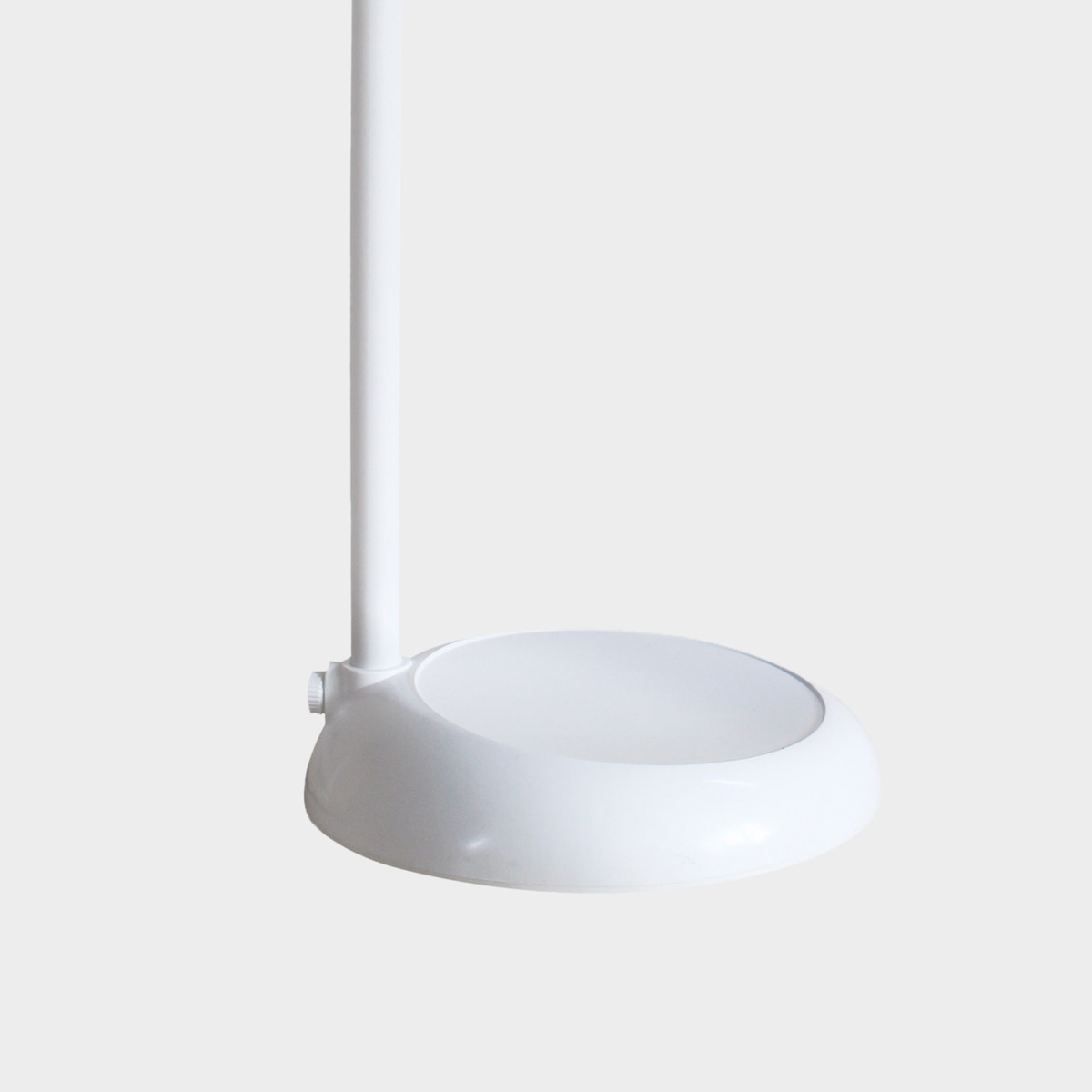 PANNA! Daylight 'Magnificent Floor & Table LED Magnifying Lamp'